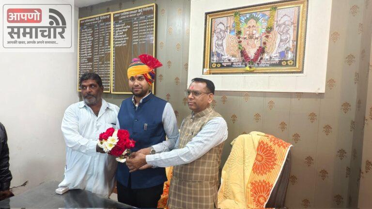 बेगूं नगर पालिका में एसडीएम ने संभाला प्रशासक के रूप में पदभार। 