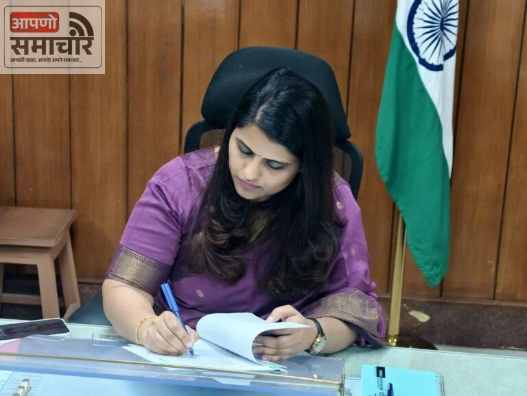 नव नियुक्त जिला कलक्टर एवं जिला मजिस्ट्रेट डॉ. मंजू ने संभाला पदभार।